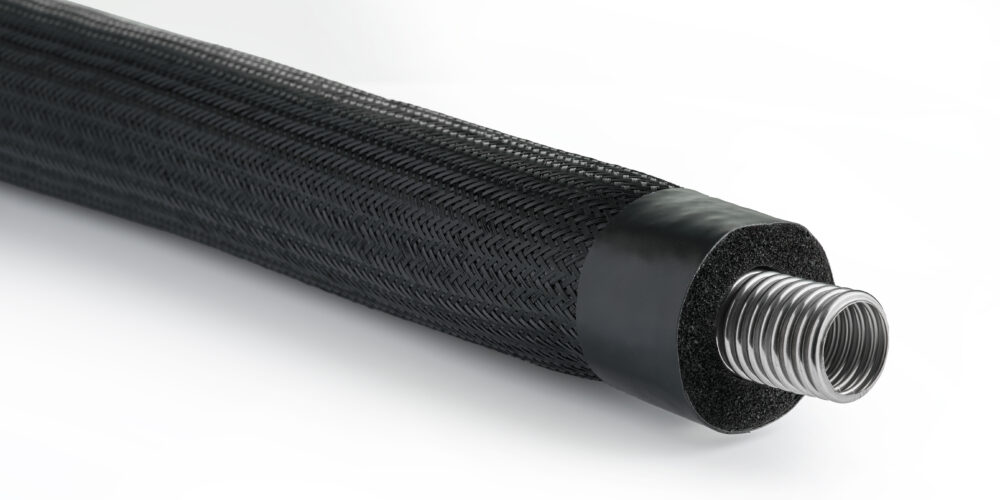 Isoliertes Edelstahlwellrohr AEROLINE® mit Schutz-Umflechtung
